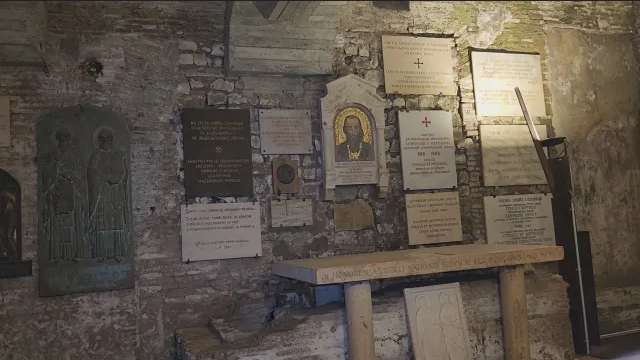 grobat na sv. Kiril Filosof v bazilikata San Klemente 2279363472